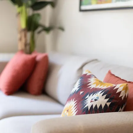 Apartment Aparteasy - Family 4-Bedroom Apartment *